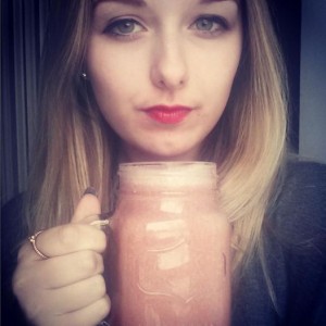 smoothie selfie